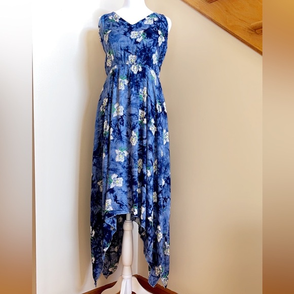 Women’s Cami Casual Dress Size XL Blue Floral Print MEANEOR Light Soft Material - Picture 10 of 10